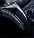 Canadian Nord Collection close-up of lugs with black strap